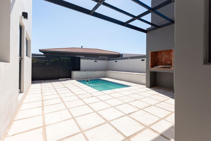 4 Bedroom Property for Sale in Langebaan Country Estate Western Cape